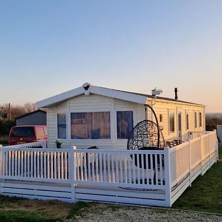 ホリデーパーク Holidaylet 24 Bude Newperran *