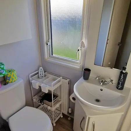 Holidaylet 24 Bude Newperran ホリデーパーク