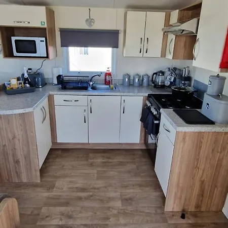 ホリデーパーク Holidaylet 24 Bude Newperran